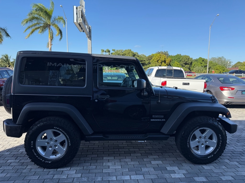 Jeep Wrangler 4WD 2dr Sport 2015