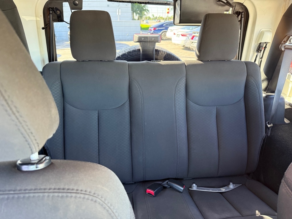 Jeep Wrangler 4WD 2dr Sport 2015