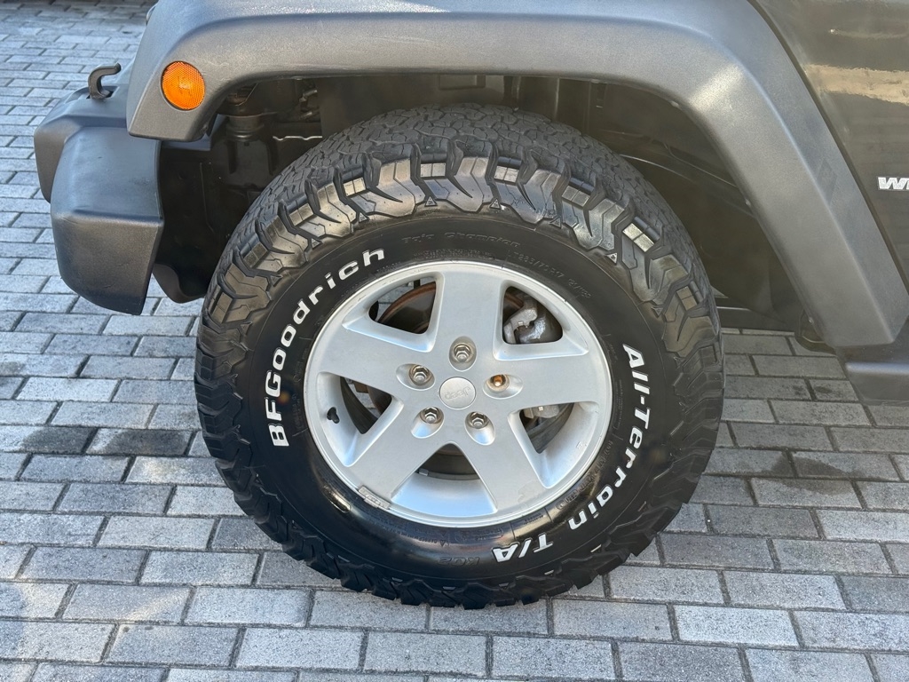 Jeep Wrangler 4WD 2dr Sport 2015