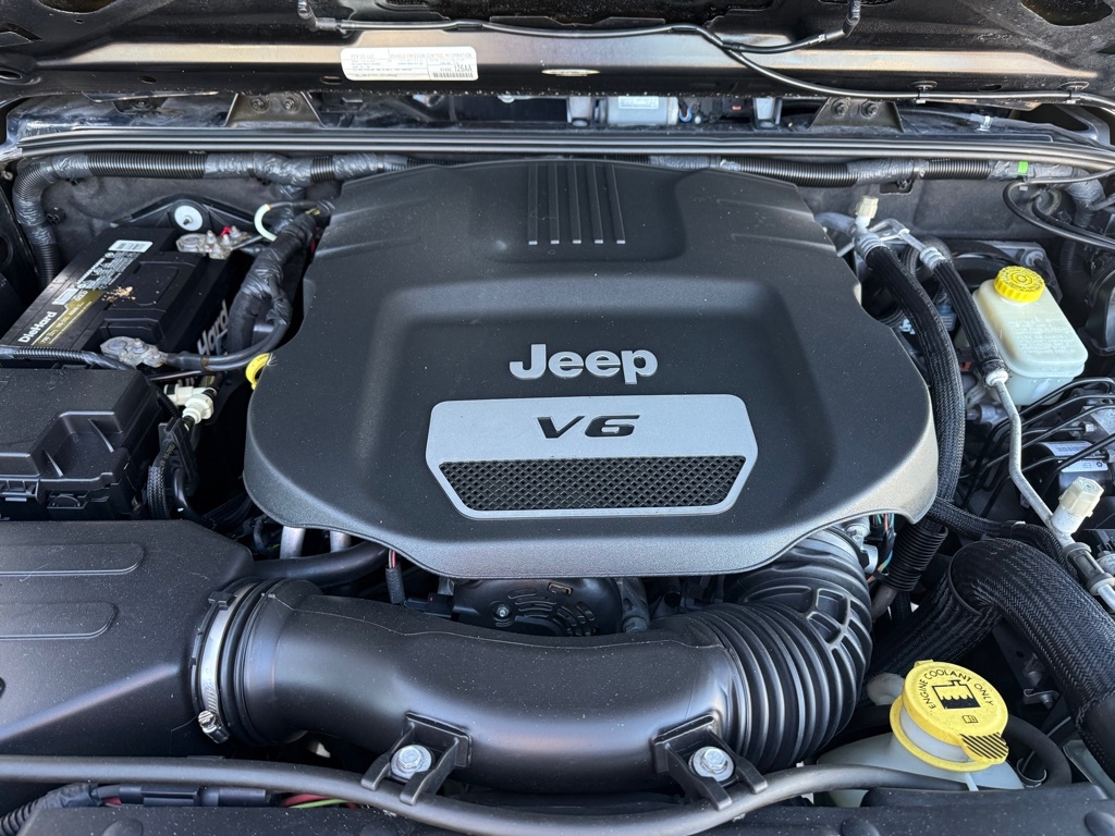 Jeep Wrangler 4WD 2dr Sport 2015