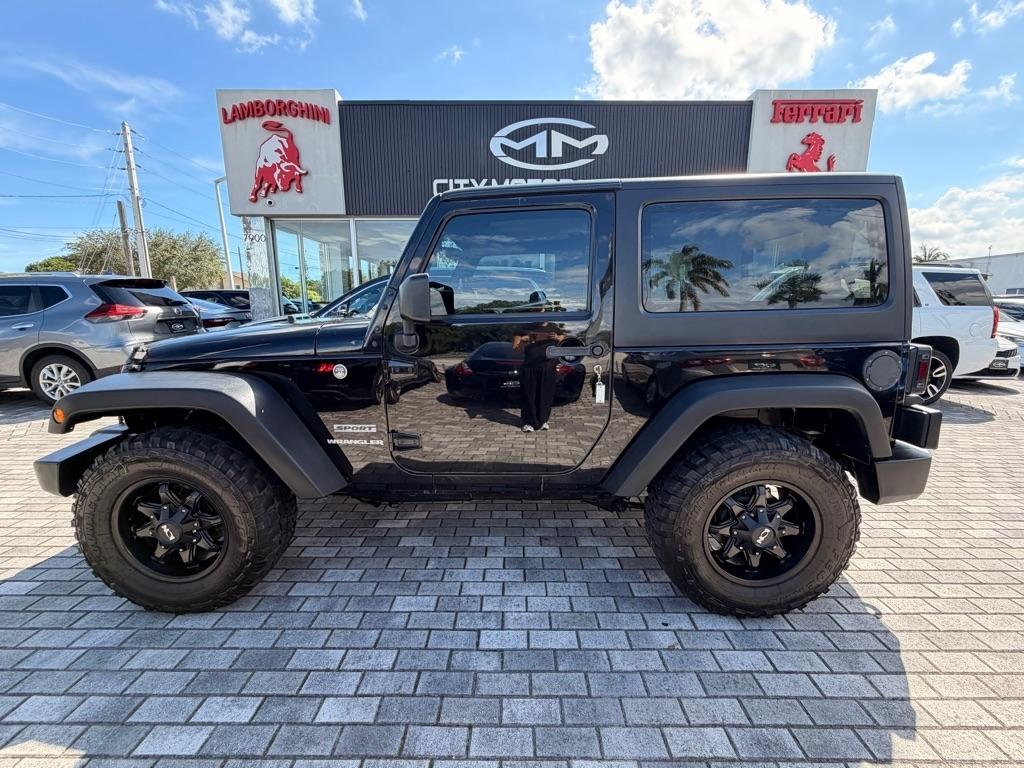 Jeep Wrangler 4WD 2dr Sport 2016