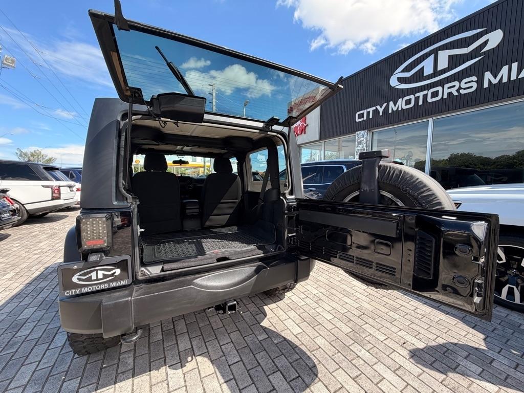 Jeep Wrangler 4WD 2dr Sport 2016