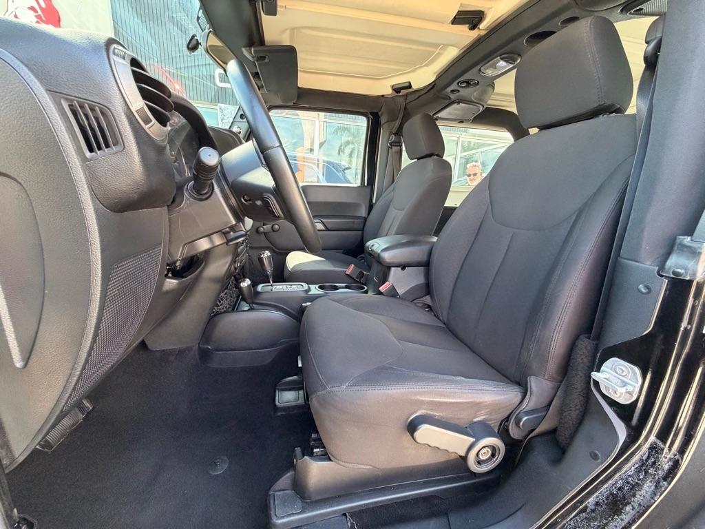 Jeep Wrangler 4WD 2dr Sport 2016