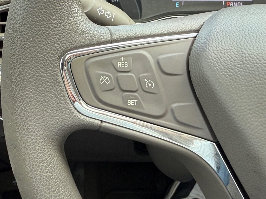 Chevrolet Cruze 4dr HB 1.4L LT w/1SD 2017 Chevrolet Cruze 4dr HB 1.4L LT w/1SD 2017