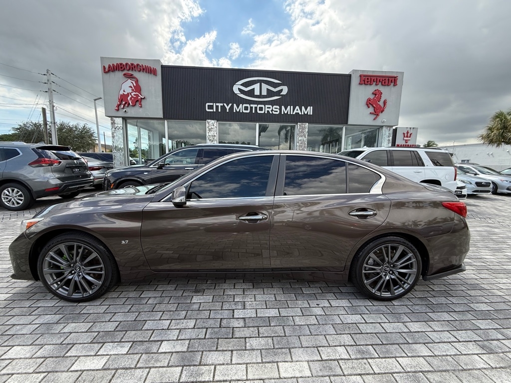 2014 Infiniti Q50 photo 4