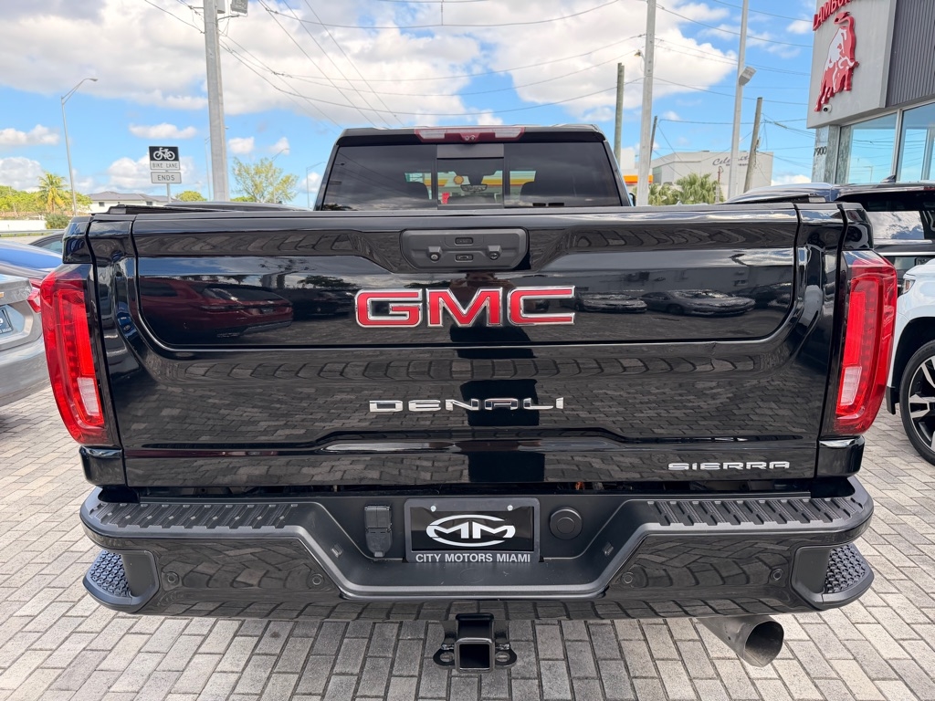 GMC Sierra 3500HD 4WD Crew Cab 159" Denali 2022 GMC Sierra 3500HD 4WD Crew Cab 159" Denali 2022