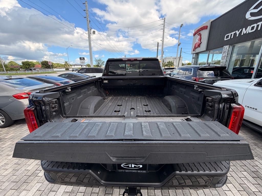 GMC Sierra 3500HD 4WD Crew Cab 159" Denali 2022 GMC Sierra 3500HD 4WD Crew Cab 159" Denali 2022