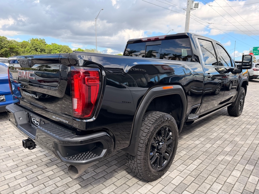 GMC Sierra 3500HD 4WD Crew Cab 159" Denali 2022 GMC Sierra 3500HD 4WD Crew Cab 159" Denali 2022