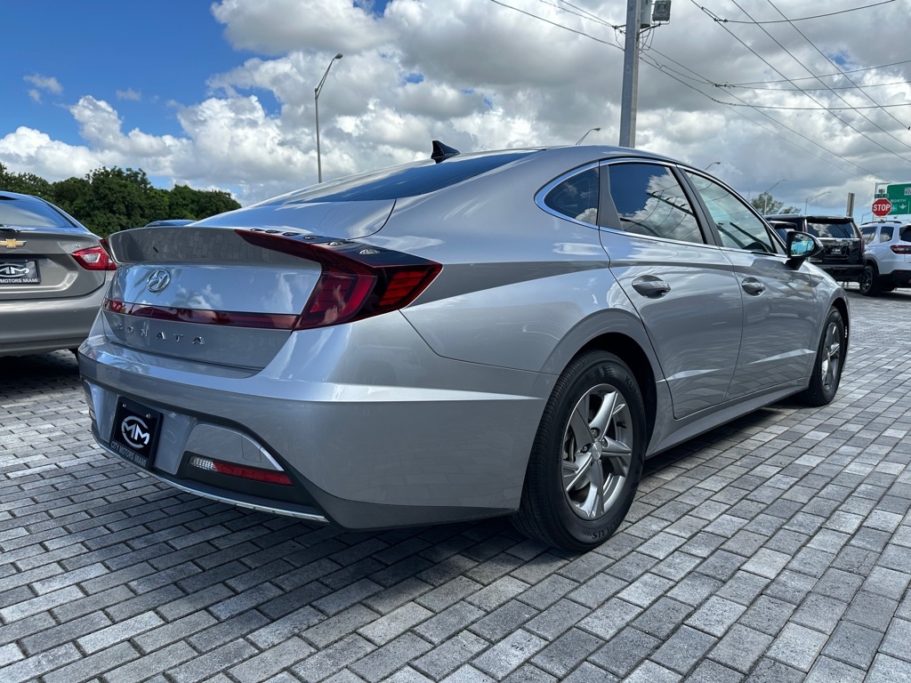 Hyundai Sonata SE 2.5L 2023 Hyundai Sonata SE 2.5L 2023