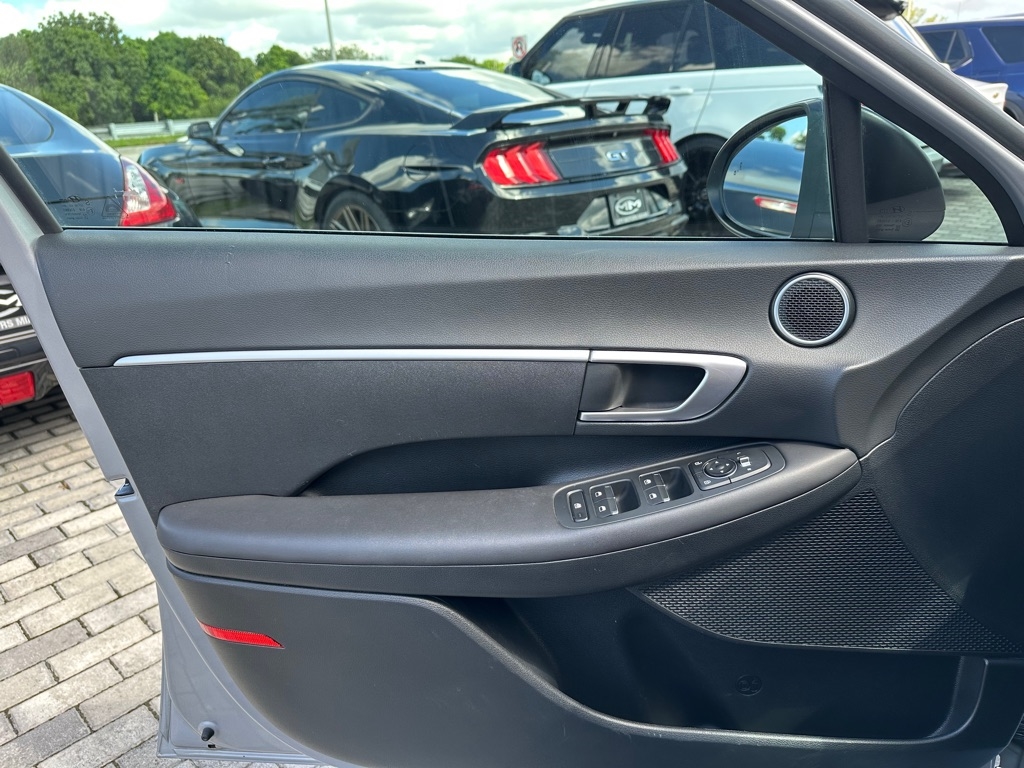 Hyundai Sonata SE 2.5L 2023 Hyundai Sonata SE 2.5L 2023