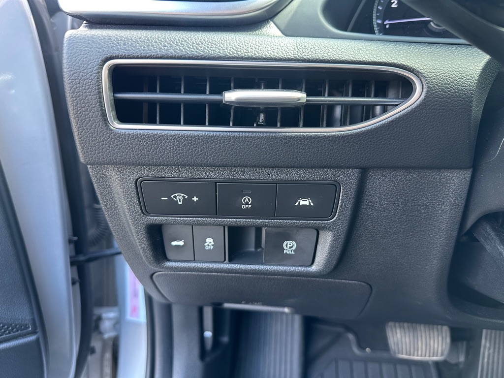 Hyundai Sonata SE 2.5L 2023 Hyundai Sonata SE 2.5L 2023