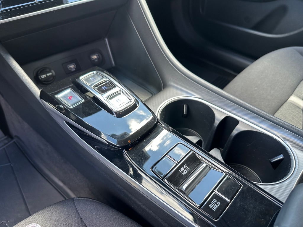 Hyundai Sonata SE 2.5L 2023 Hyundai Sonata SE 2.5L 2023