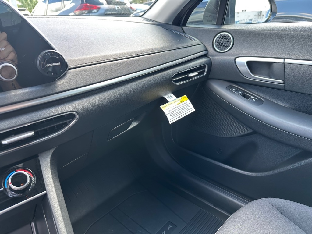 Hyundai Sonata SE 2.5L 2023 Hyundai Sonata SE 2.5L 2023