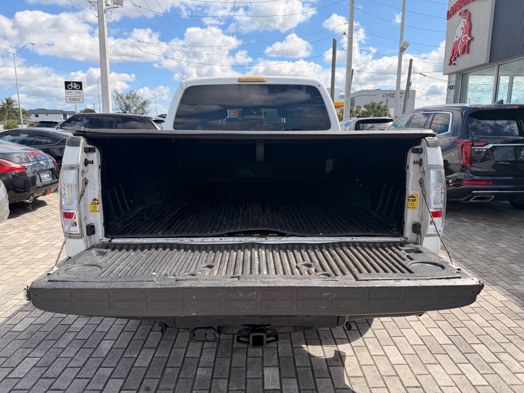 Ford Super Duty F-250 SRW 2WD Crew Cab 156" King Ranch 2011 Ford Super Duty F-250 SRW 2WD Crew Cab 156" King Ranch 2011