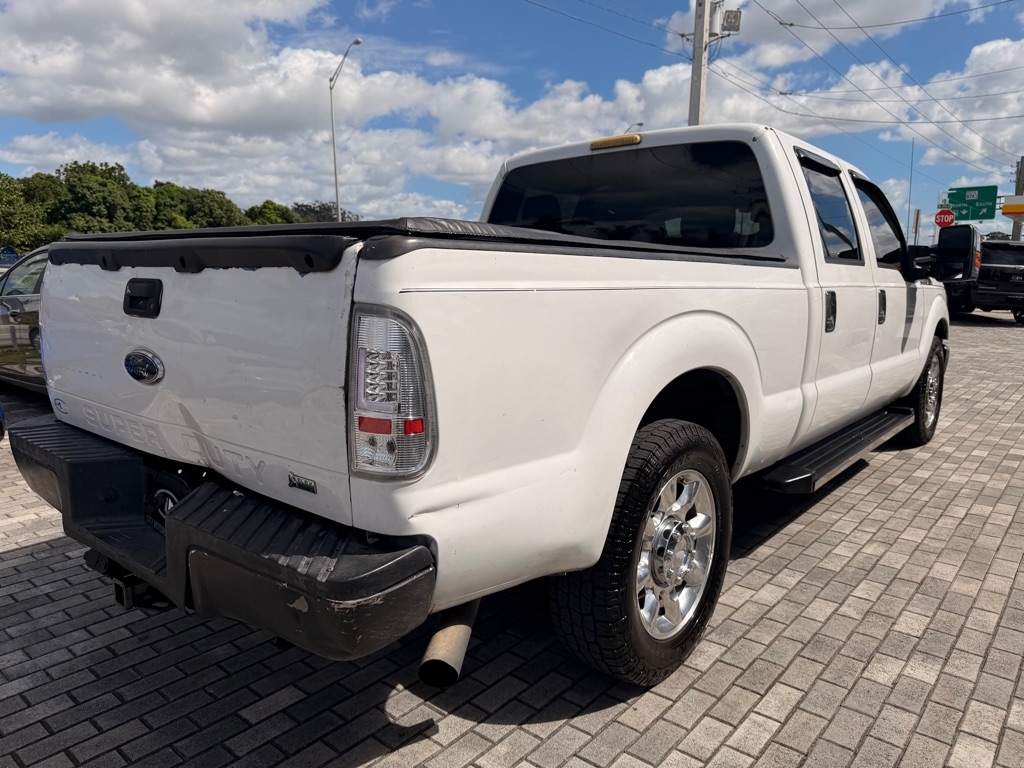 Ford Super Duty F-250 SRW 2WD Crew Cab 156" King Ranch 2011 Ford Super Duty F-250 SRW 2WD Crew Cab 156" King Ranch 2011