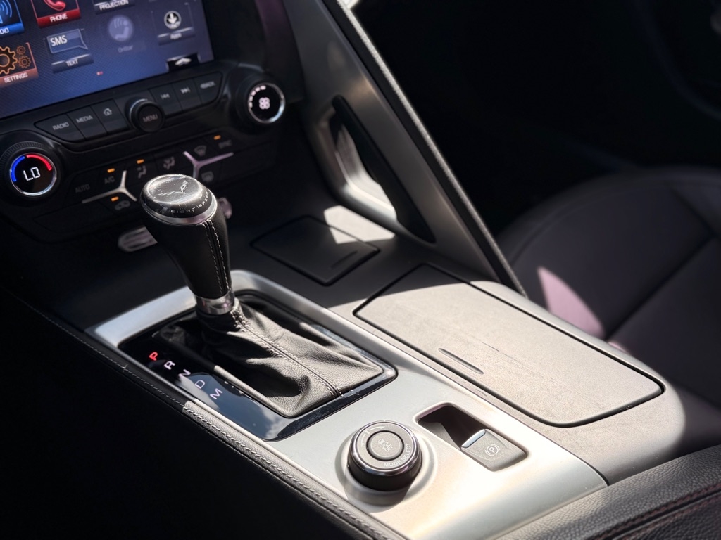 Chevrolet Corvette 2dr Grand Sport Cpe w/1LT 2017 Chevrolet Corvette 2dr Grand Sport Cpe w/1LT 2017