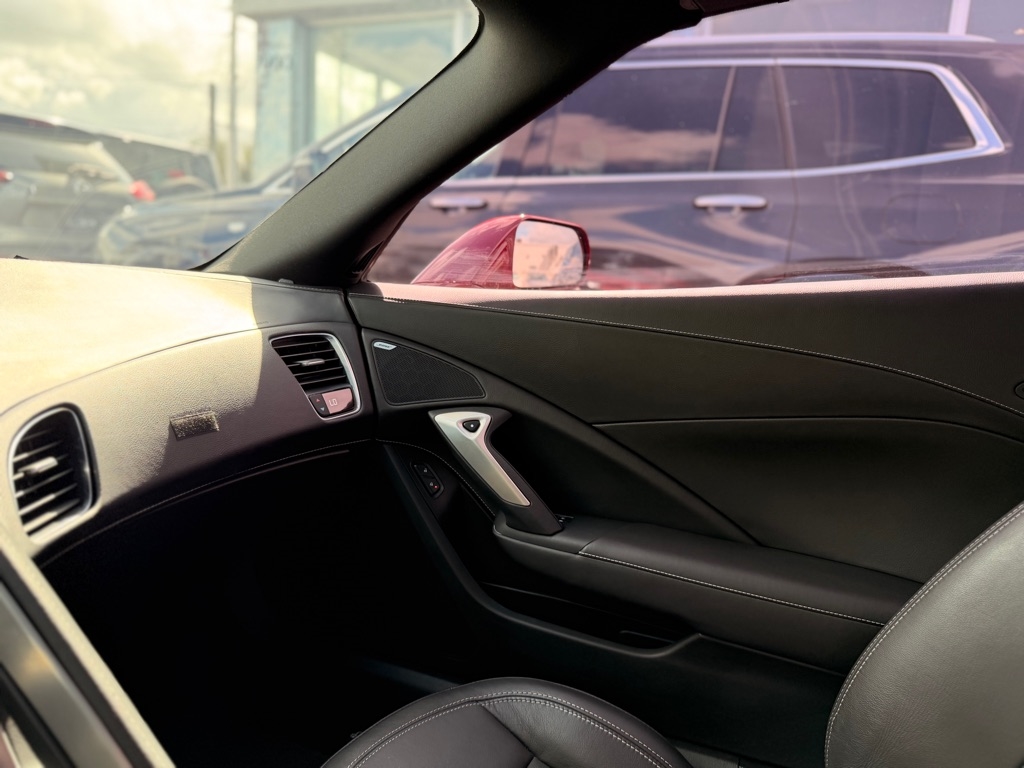 Chevrolet Corvette 2dr Grand Sport Cpe w/1LT 2017 Chevrolet Corvette 2dr Grand Sport Cpe w/1LT 2017