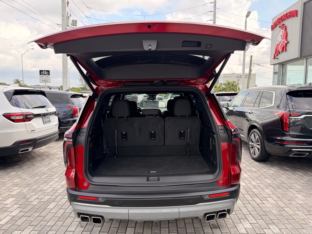 Chevrolet Traverse AWD 4dr LT w/2LT 2025 Chevrolet Traverse AWD 4dr LT w/2LT 2025