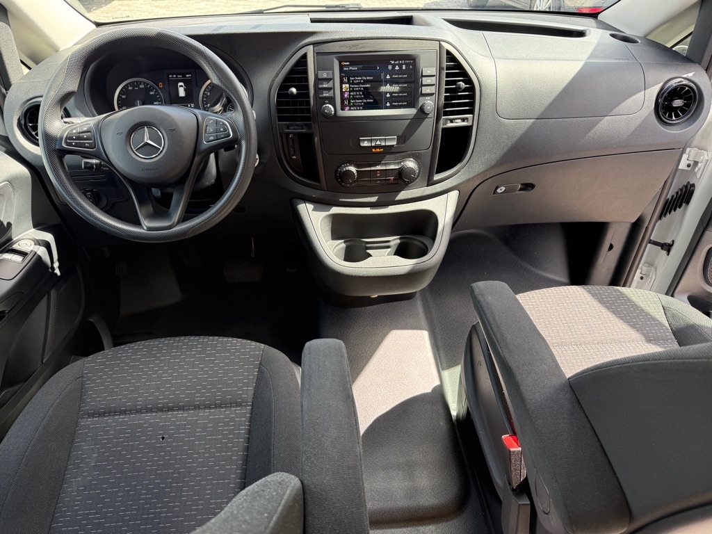 Mercedes-Benz Metris Cargo Van Standard Roof 135" Wheelbase 2023 Mercedes-Benz Metris Cargo Van Standard Roof 135" Wheelbase 2023