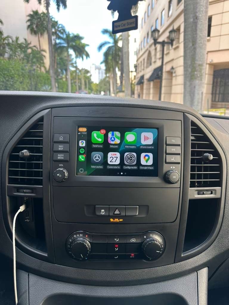 Mercedes-Benz Metris Cargo Van Standard Roof 135" Wheelbase 2023 Mercedes-Benz Metris Cargo Van Standard Roof 135" Wheelbase 2023