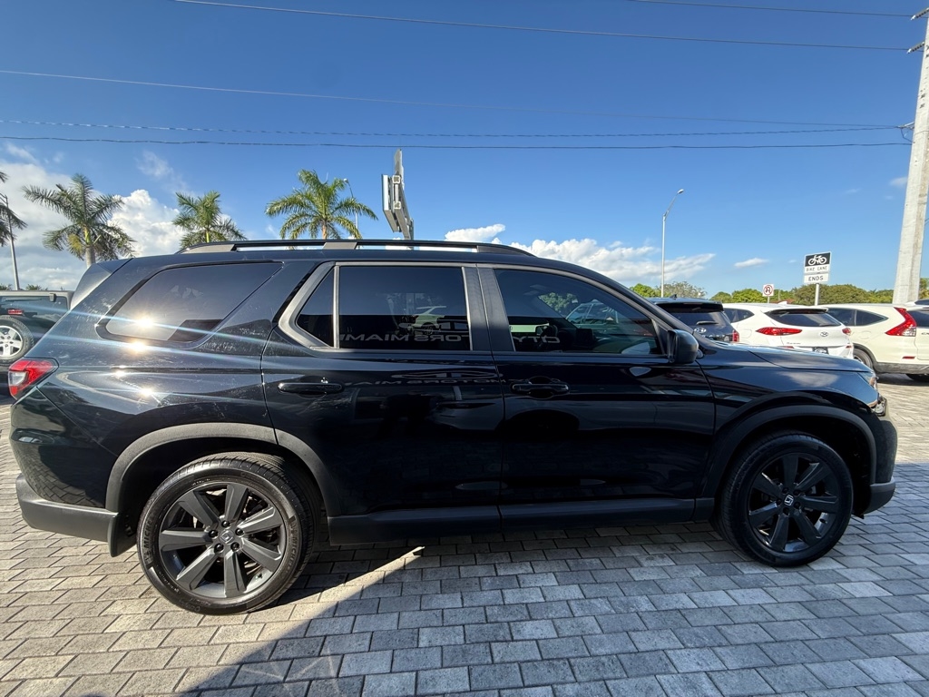 2024 Honda Pilot Sport photo 4