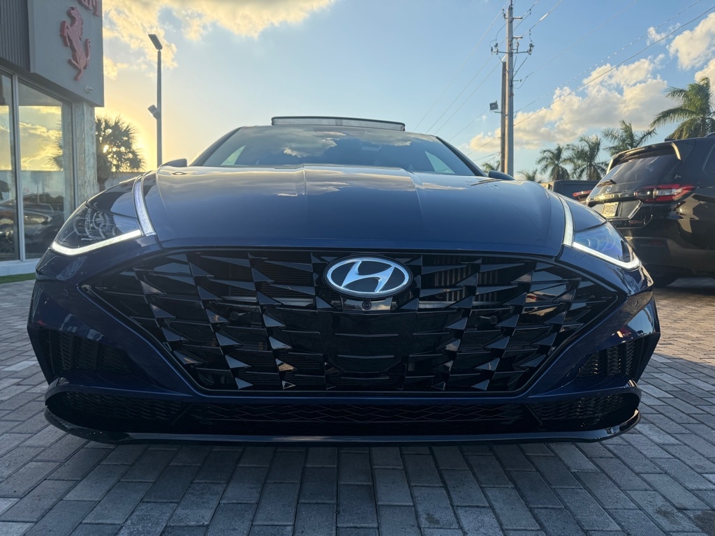2021 Hyundai Sonata Limited photo 2