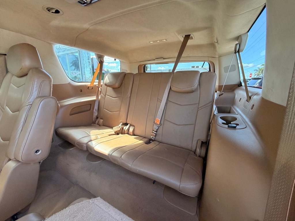 Cadillac Escalade ESV 2WD 4dr Platinum 2016