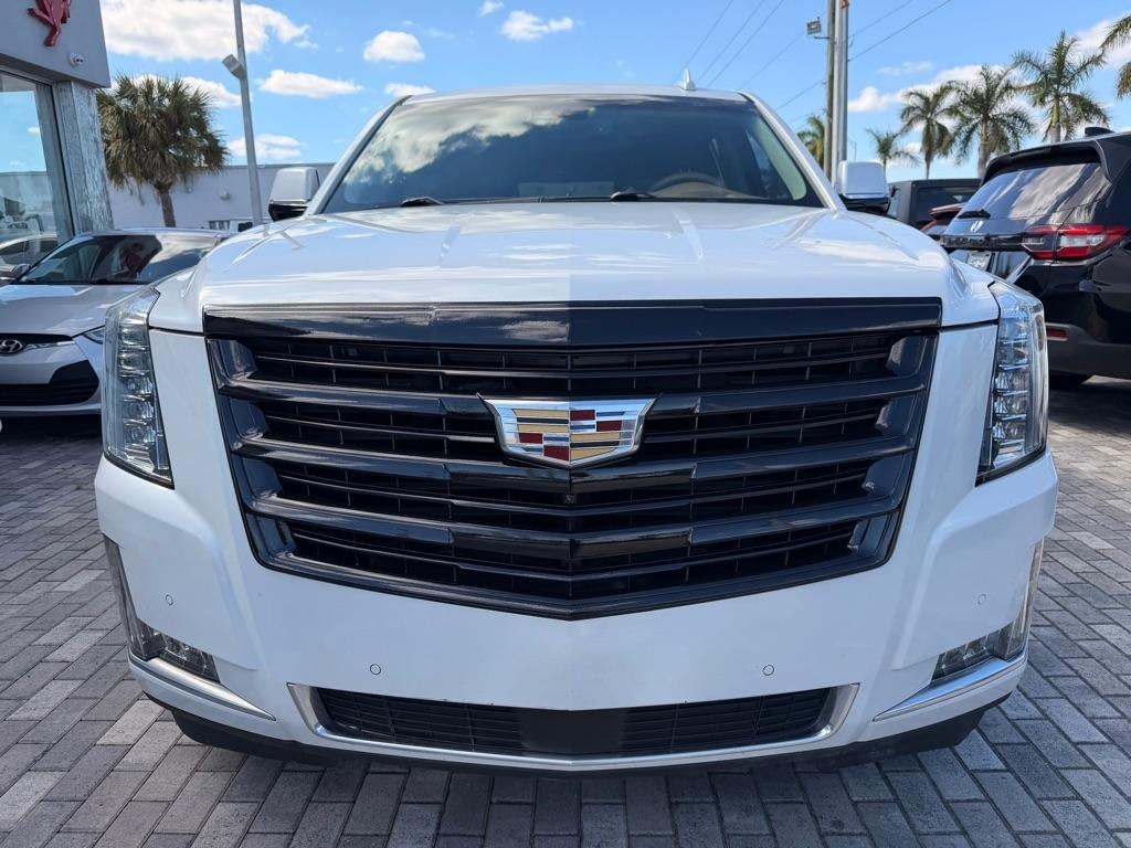 Cadillac Escalade ESV 2WD 4dr Platinum 2016