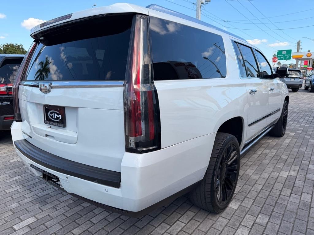 Cadillac Escalade ESV 2WD 4dr Platinum 2016