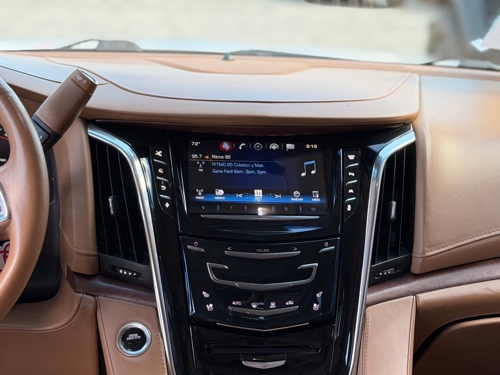 Cadillac Escalade ESV 2WD 4dr Platinum 2016