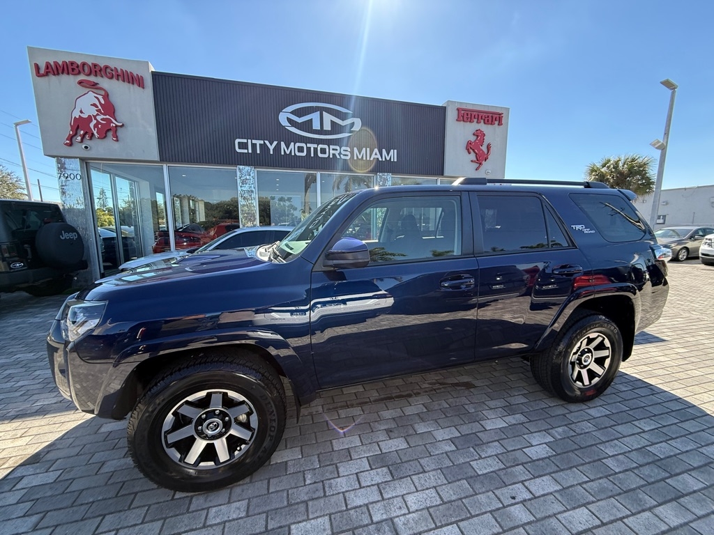 2023 Toyota 4Runner TRD 4WD photo 4