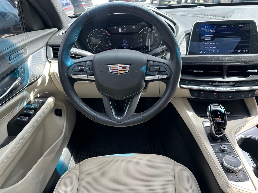 Cadillac CT4 4dr Sdn Premium Luxury 2024