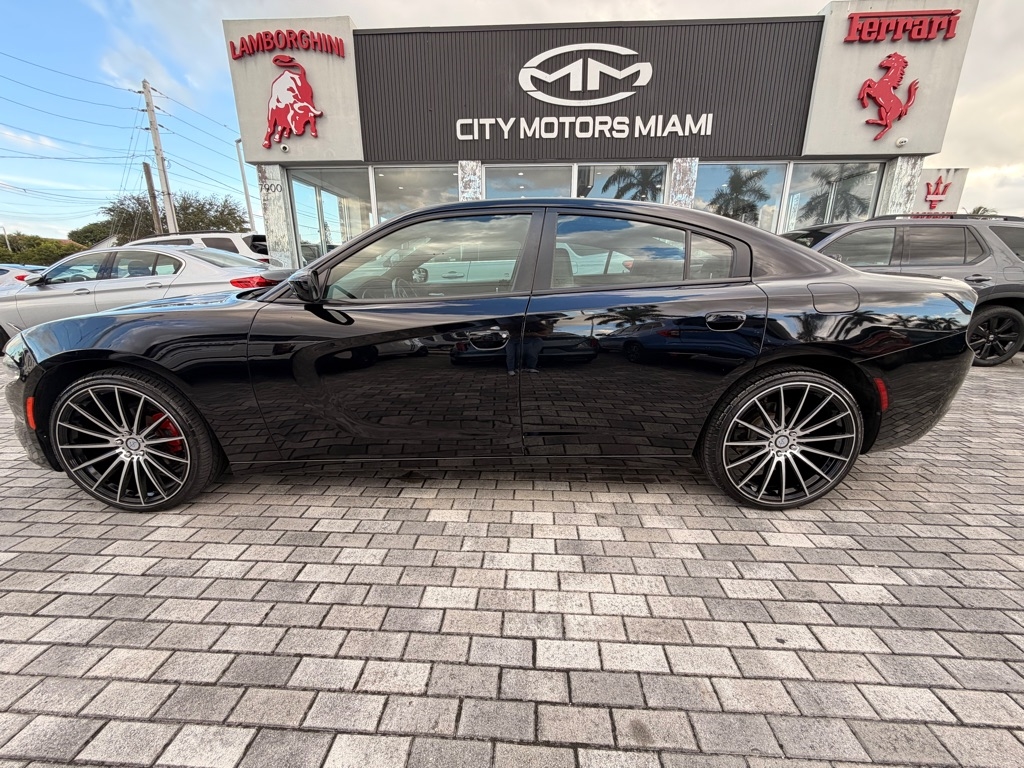 Dodge Charger SXT RWD 2020