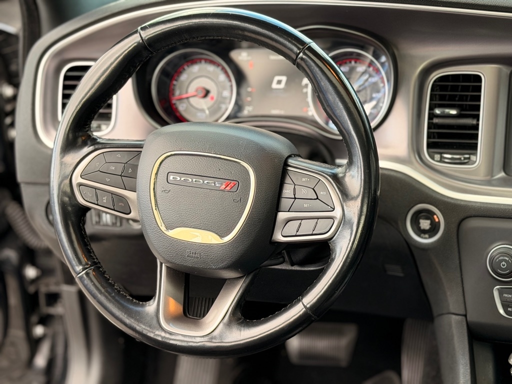 Dodge Charger SXT RWD 2020