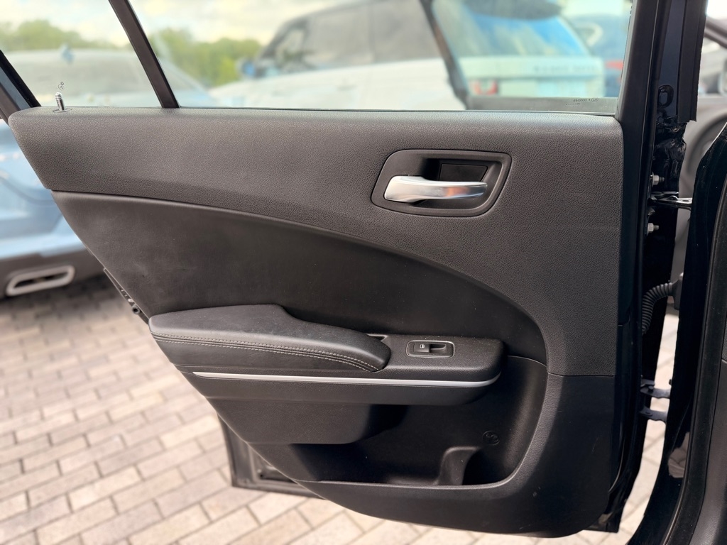 Dodge Charger SXT RWD 2020