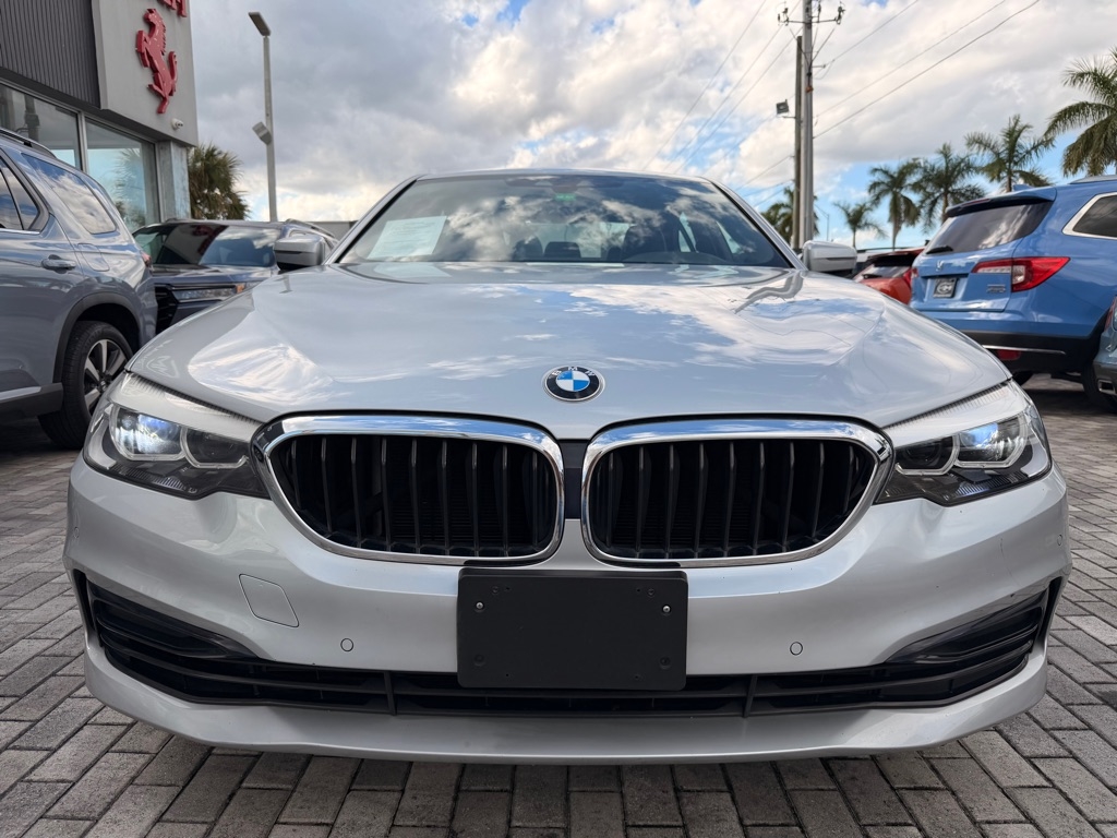 BMW 5 Series 530i Sedan 2020
