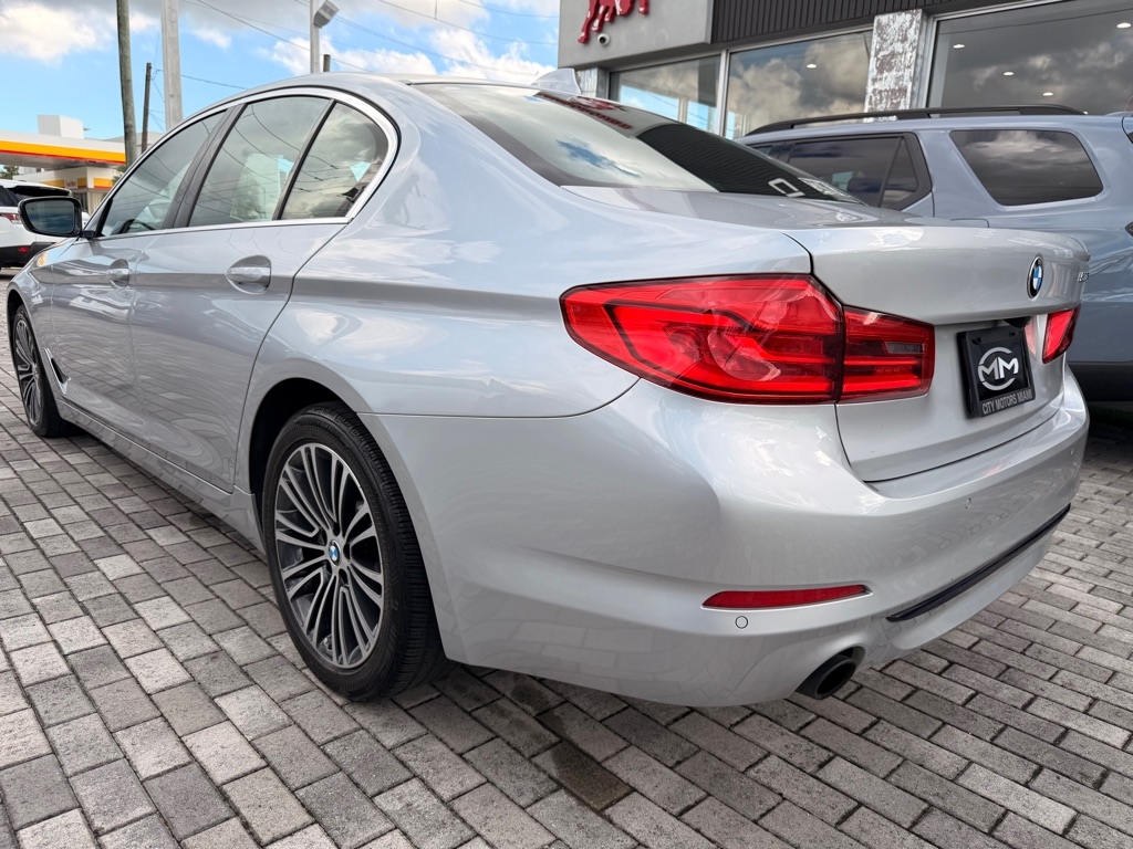 BMW 5 Series 530i Sedan 2020