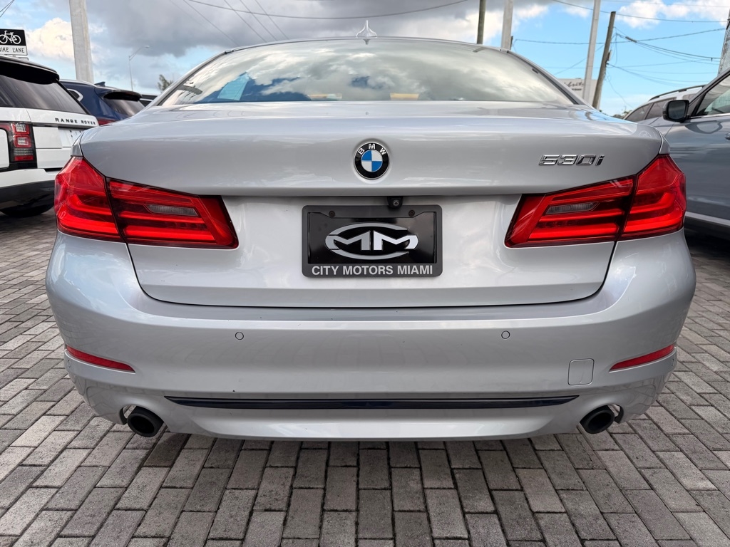 BMW 5 Series 530i Sedan 2020