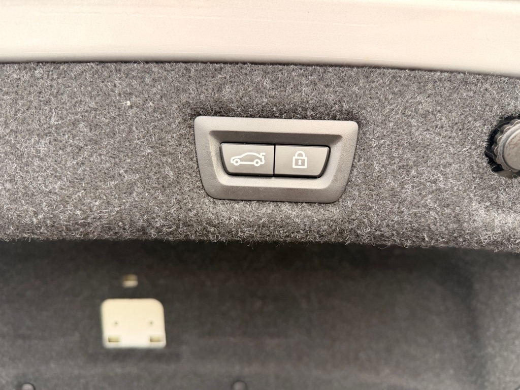 BMW 5 Series 530i Sedan 2020