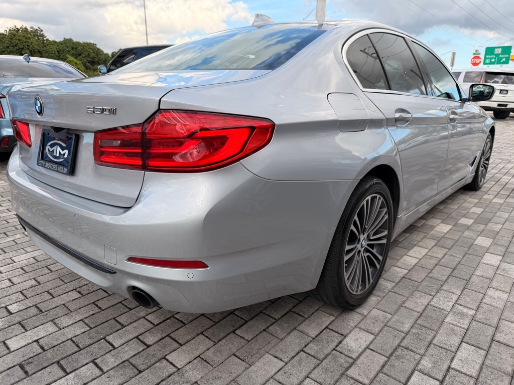 BMW 5 Series 530i Sedan 2020