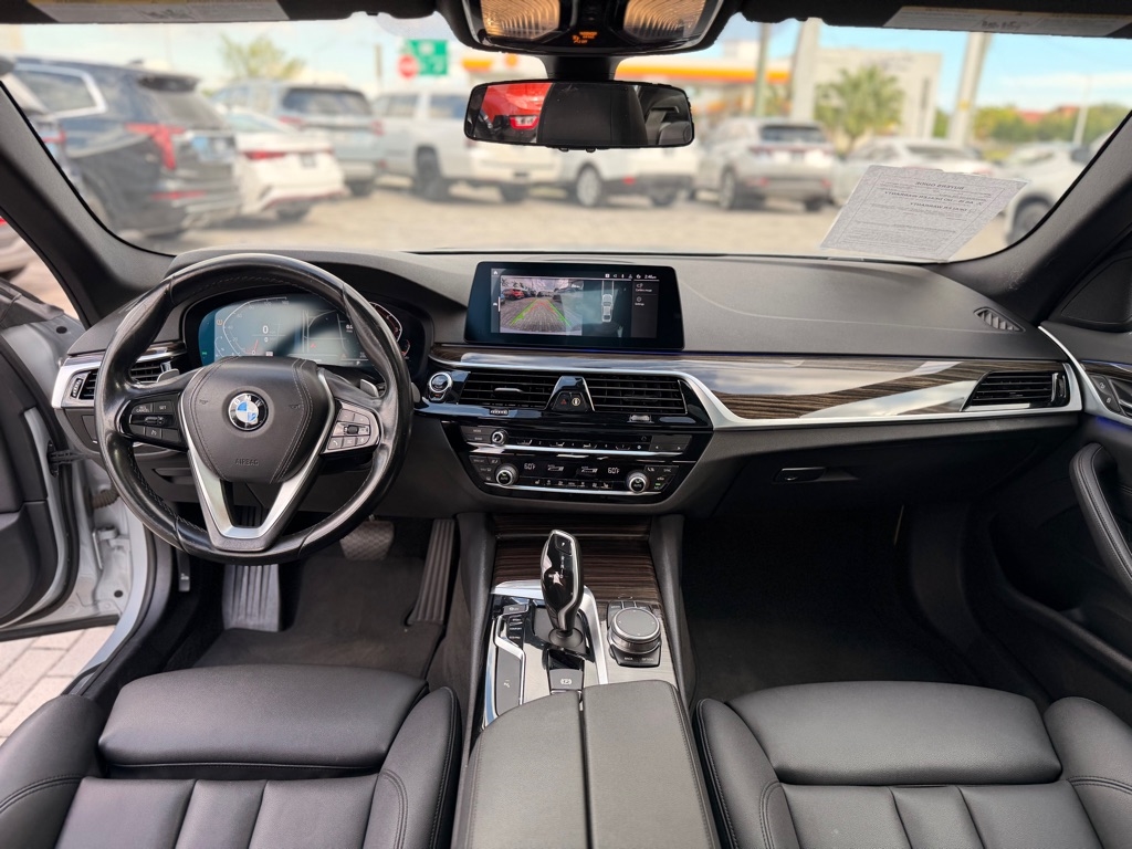 BMW 5 Series 530i Sedan 2020