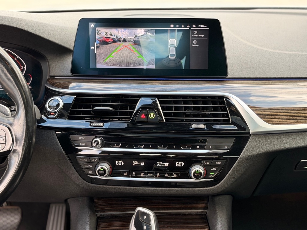 BMW 5 Series 530i Sedan 2020