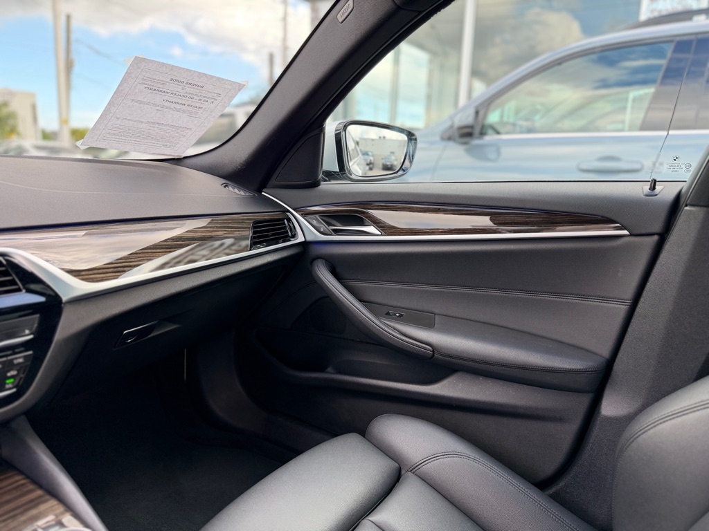 BMW 5 Series 530i Sedan 2020