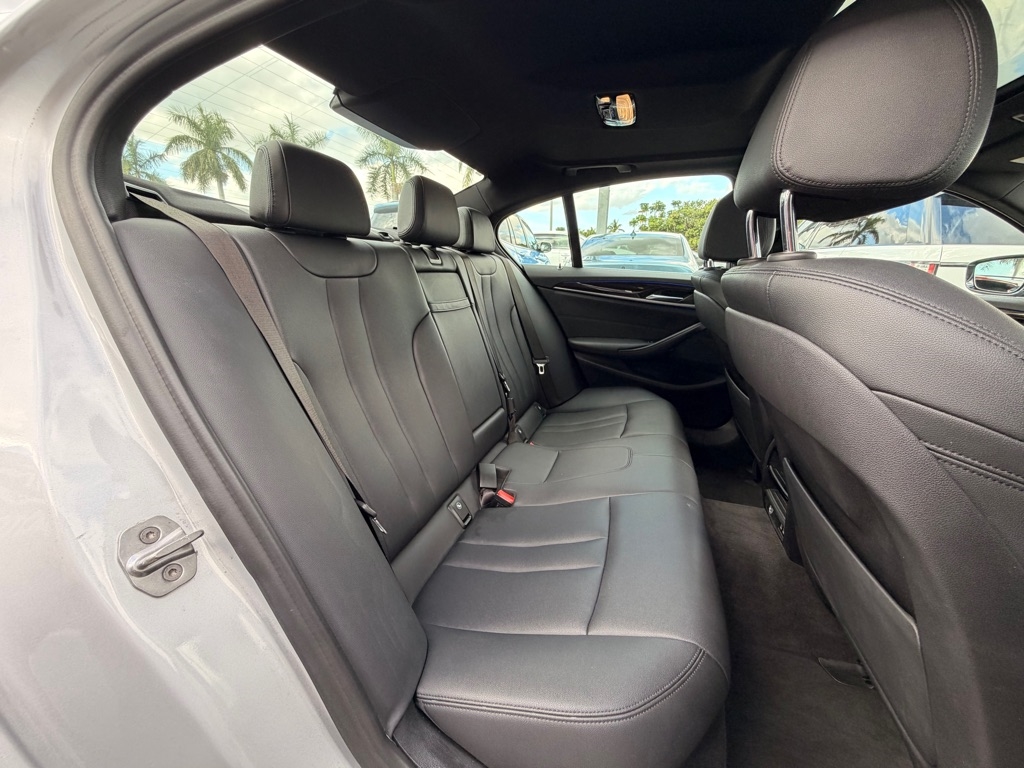 BMW 5 Series 530i Sedan 2020