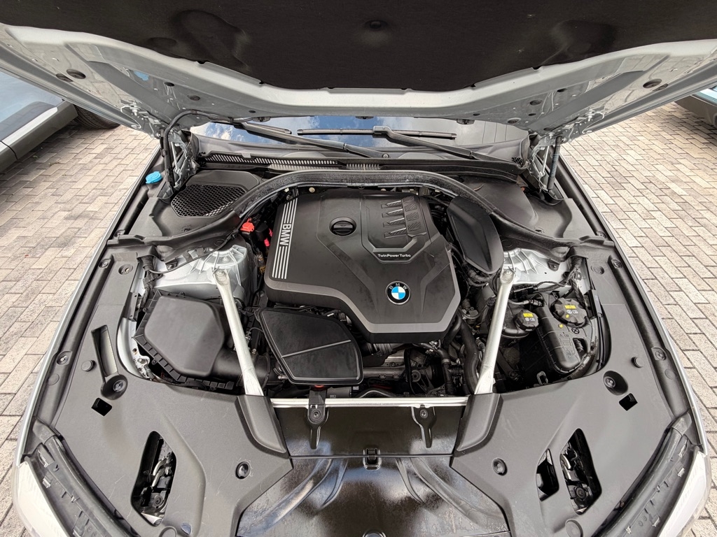 BMW 5 Series 530i Sedan 2020