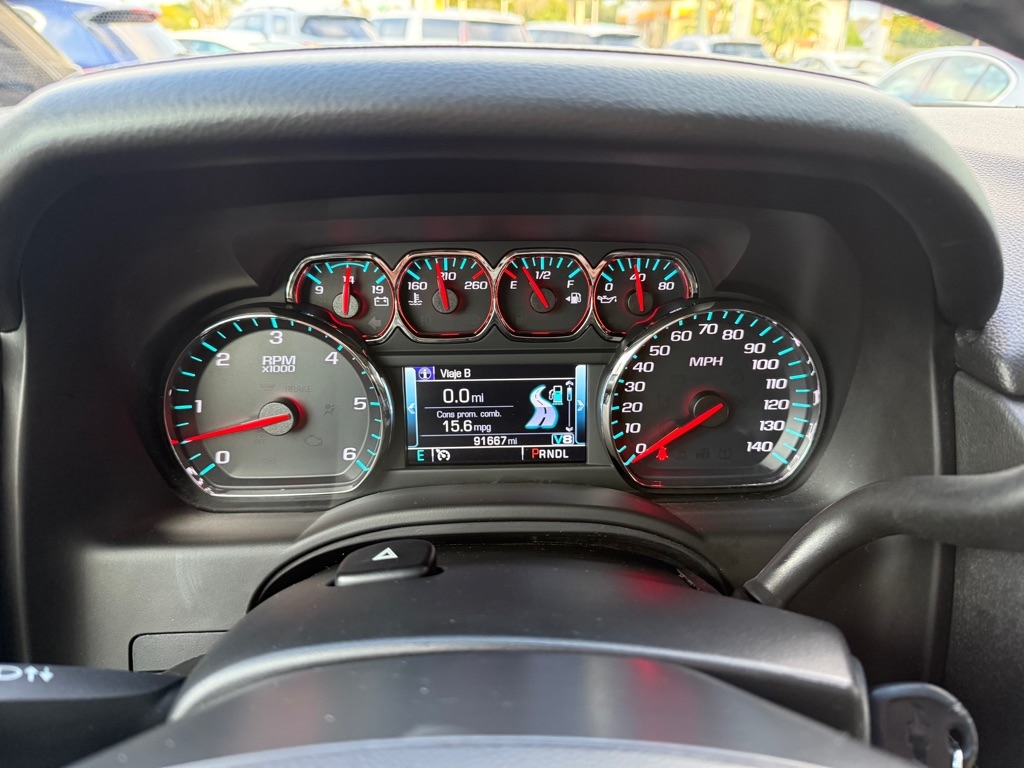 Chevrolet Suburban 4WD 4dr LT 2020