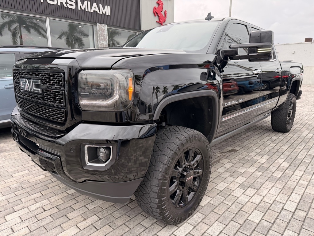 GMC Sierra 2500HD available WiFi 4WD Crew Cab 153.7" Denali 2015