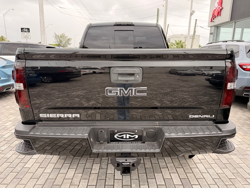 GMC Sierra 2500HD available WiFi 4WD Crew Cab 153.7" Denali 2015