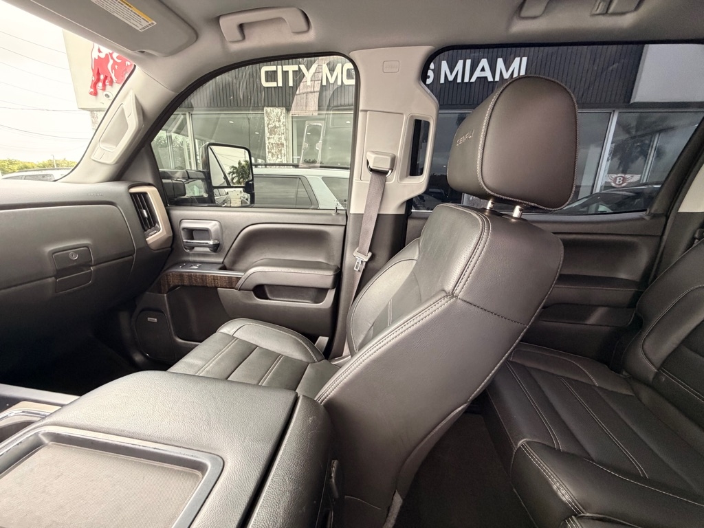 GMC Sierra 2500HD available WiFi 4WD Crew Cab 153.7" Denali 2015