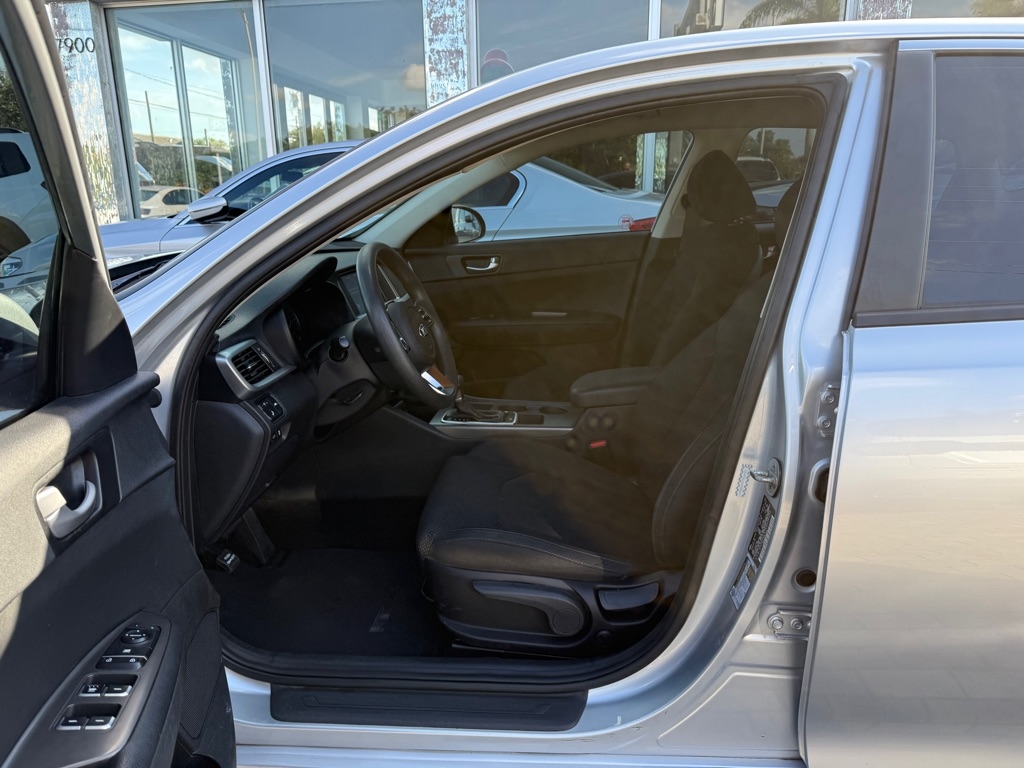 Kia Optima LX Auto 2019